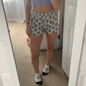 fun flowy shorts // size m